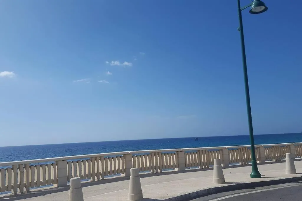 Summer All Year! Oceanfront With Pool A/C Aguadilla Portoryko